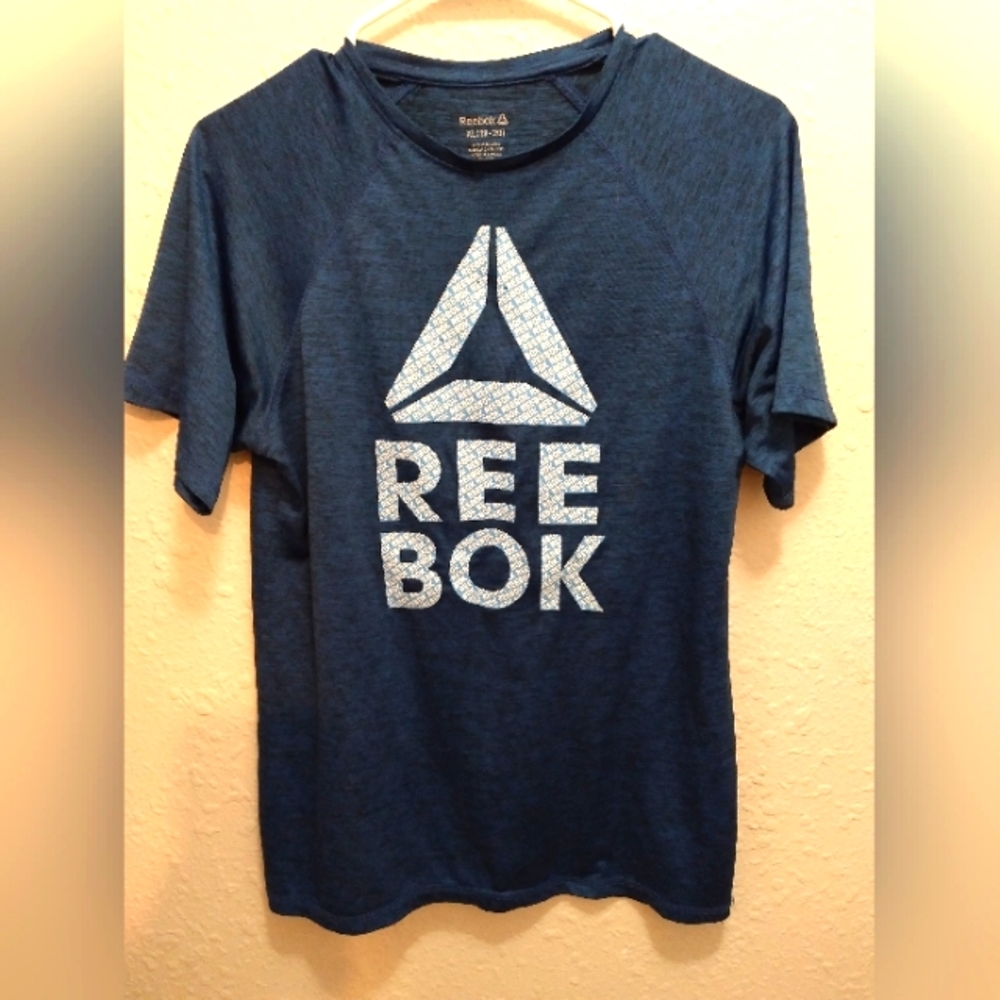 Reebok tee